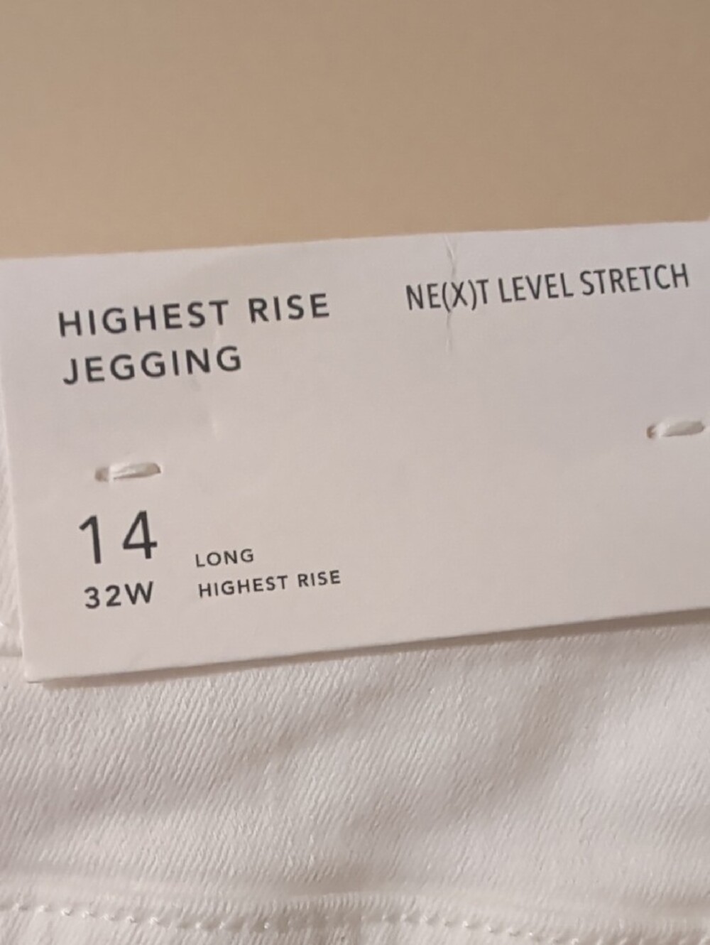 American Eagle Outfitters White Skinny Jeans - Picture 5 of 8